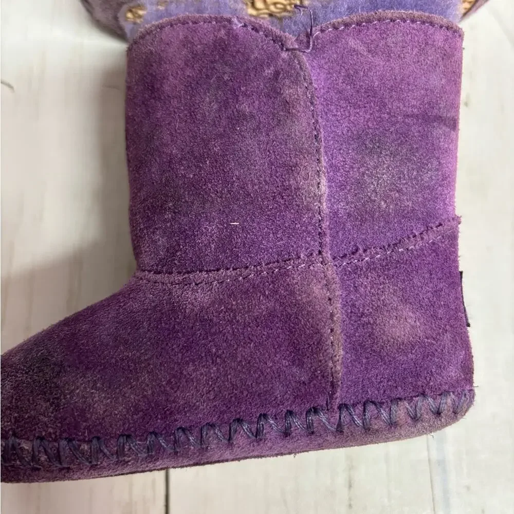 UGG Baby Cabby booties in purple suede with a bow detail Infant Size 2